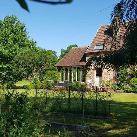 La Maison D'Amis Du Moulin Hotel La Chapelle-Viel ภายนอก รูปภาพ